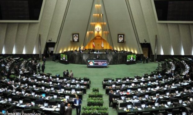“کارپردازان مجلس: چرخهای خاموش نظارت و اجرا در قلب قانونگذاری” “کارپردازان مجلس: چرخهای خاموش نظارت و اجرا در قلب قانونگذاری”