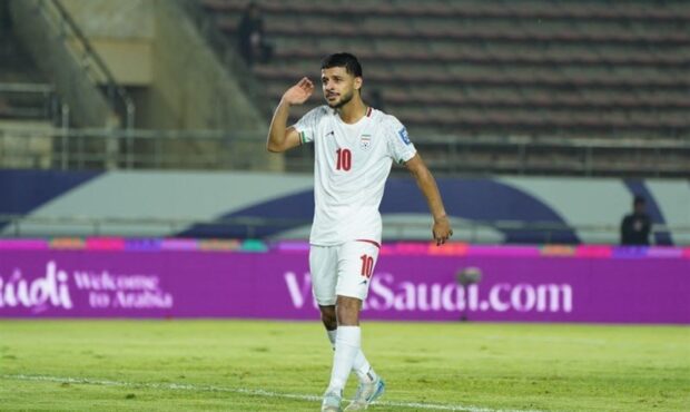 بمب خبری؛ درخواست پرسپولیس برای جذب قایدی/نامه برای ۳ لژیونر بمب خبری؛ درخواست پرسپولیس برای جذب قایدی/نامه برای ۳ لژیونر