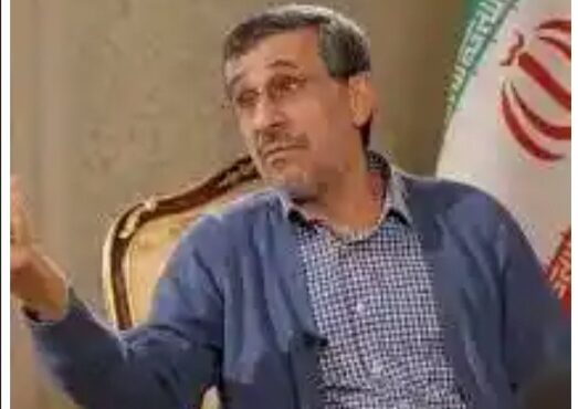 اگر احمدی‌نژاد ادعا کرد امام‌ زمان یا حتی خداست، تعجب نکنید!