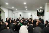مراسم شب تاسوعا در حسینیه سید کریم بوشهر/ روایتی از همبستگی زنانه مراسم شب تاسوعا در حسینیه سید کریم بوشهر/ روایتی از همبستگی زنانه