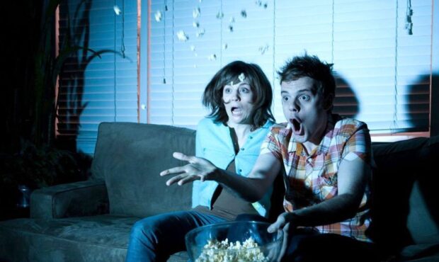 تناقض شیرین ترس: چرا از چیزی که ما را می‌ترساند، لذت می‌بریم؟ 