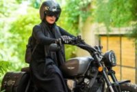 فاضل میبدی: موتورسواری و دوچرخه‌سواری زنان هیچ منع شرعی و قانونی ندارد