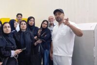 بازدید خبرنگاران از سه کارخانه در شهرک صنعتی بوشهر به روایت تصویر